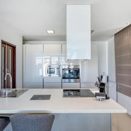 Apartman Stylish Penthouse With Jacuzzi, Bbq, Sundeck Sliema