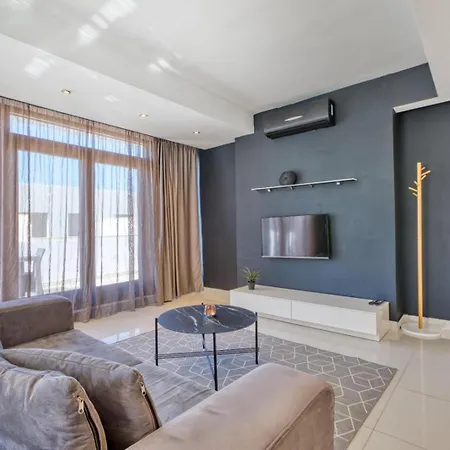 Appartement Stylish Penthouse With Jacuzzi, Bbq, Sundeck