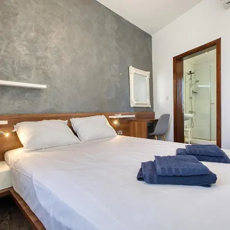 Stylish Penthouse With Jacuzzi, Bbq, Sundeck * Sliema